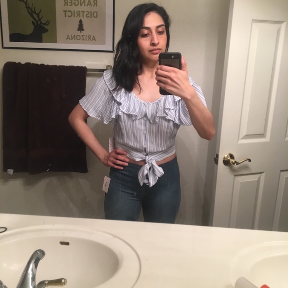NWT Free People Tie- Waist top - Picture 3 of 3